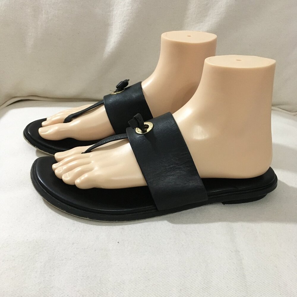 MK Thong Black Leather Sandal